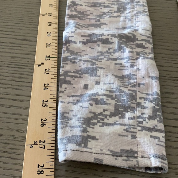 Rag & Bone Denim - Picture 8 of 11